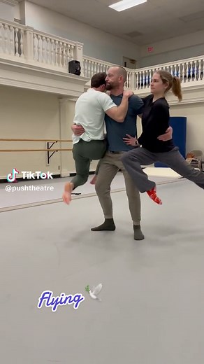 Physical theatre makes you soar 🕊️💙 #pushtheatre #physicaltheatre #flying #dance #trynewthings #rehearsal #slowmo #movement #dancersoftiktok #fun