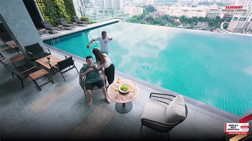 Would you know what to do if someone was drowning? 🌊 In this second part of our video series, discover how you can provide life-saving help in a drowning emergency. You never know when these skills could save a life. 🎥 Missed the first video? Watch it here: https://www.facebook.com/SunwayMedical/videos/734790775856718 ⚠ In case of medical emergencies, visit our Accident & Emergency (A&E) Department or call our 24-hour hotlines: ✅ 𝗔𝗺𝗯𝘂𝗹𝗮𝗻𝗰𝗲: 6019 666 6940 ✅ 𝗘𝗺𝗲𝗿𝗴𝗲𝗻𝗰𝘆: 603 5566