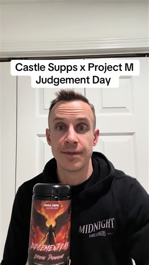 This is Judgement Day, a pre-workout collaboration between Castle Supps & Project M. This is a high-stim pre-workout that provides you with 25 servings and each serving size at 19.69 grams. The flavor is labeled as Demon Semen which is a Strawberry Daquiri flavor. It’s good, especially considering some of the ingredients inside. The formula starts with 14.5mg of Vitamin B3 (Niacin), 5mg of Vitamin B6 & 100mg of Sodium. Then we have 10 grams of Citrulline Malate 2:1, 3.2 grams of Beta Alanine, 1 