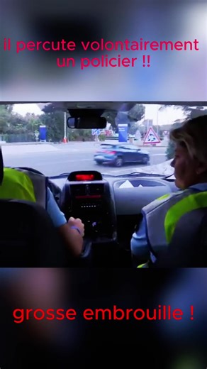 Incident sur Autoroute : Voiture Bloquée et Police