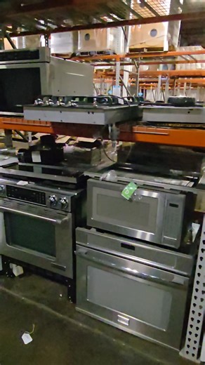 🤩Come in and check out Martin City's newly relocated appliance section! Our same great deals on appliances are now just located upstairs. 13531 Wyandotte Street, Kansas City, Missouri 64145 We take donations until 5pm and are open for shopping until 6pm. | Habitat KC ReStore