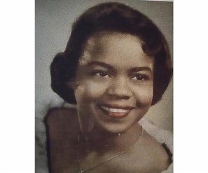 Joan Bundy Obituary (2025) - Des Moines, IA - Hendersons Funeral & Cremation Care - Des Moines