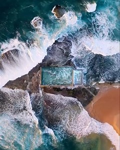 Is there anything better than the sound of the ocean? Photographer Matt Lambley captured spectacular aerial footage of waves crashing over an ocean rockpool in Sydney’s Mona Vale area. While a local hotspot, now only 10 people can use the pool at a time due to COVID-19 restrictions. Credit: @matt.lambley via Storyful | The Australian