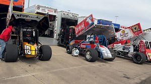 43K views · 852 reactions | The sun is peeking out, and cars are rolling out! Let’s have ourselves a Sprint Car race 落 | World of Outlaws Sprint Car Series | Facebook