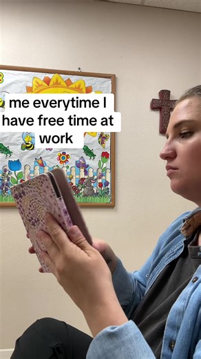 reading in my free time at work! currently reading the inmate, what are you reading? #currentlyreading #kindle #kindlecase #booktok #kindleunlimited