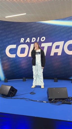 99K views · 1.3K reactions |  Camille, 12ans, a assisté au premier rang au #Grand Live Radio Contact de Laon jeudi et a eu envie de monter a son tour sur la scène… du #Grand Live de Calais le 9 juillet ! Fera-t-elle la 1ere partie de Vitaa, Marine, Soprano…? Réponse lundi sur l’antenne de Radio Contact ! 﫵 Venez vous aussi tenter votre chance à Centre Commercial Carrefour Douai-Flers jusqu’à 17h ! | Radio Contact • FR | Facebook
