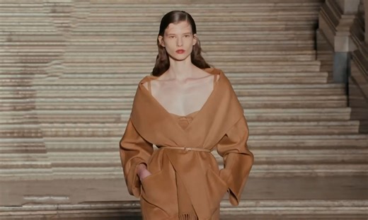 俄罗斯模特桑德拉·默里 (Sandra Murray) 2025 秋冬最佳模特瞬间 - 4K