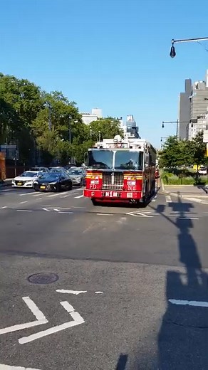 30K views · 533 reactions | FDNY HAZ MAT 1 Entire Crew LOUD HORNS VERY UP CLOSE Responding Brooklyn NYC fdny shorts nyc | WestCoast Fire Media | Facebook