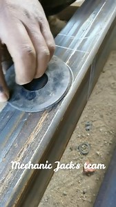 6.3M views · 28K reactions | Custom made Door for the bed of the truck welding process #mechanic #mechanicjack #custommade #welding #craftsmanship | Mechanic Jack's team | Facebook