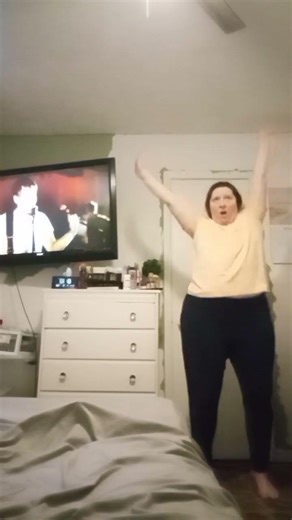 Foster the people pumped up kicks song #dance #singing