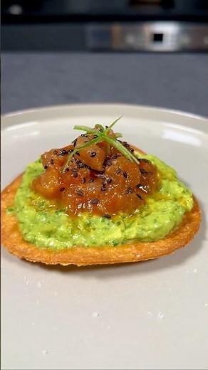 Tuna tartare 🍣🔥 the perfect appetizer!
