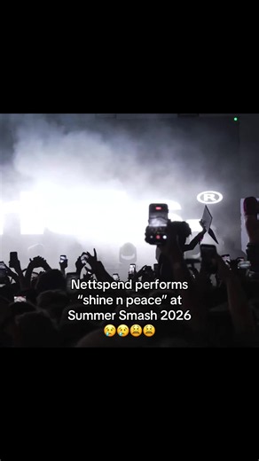 Nettspend Shine N Peace live at Summer Smash 2026