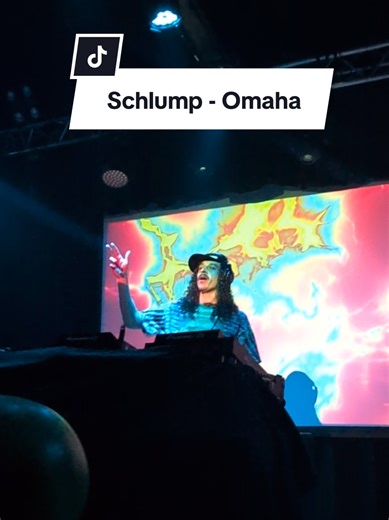 Paul the Alien was vibing to @shlumpbass in #omahanebraska last night #edmtiktok #edmmusic #vibes #raver