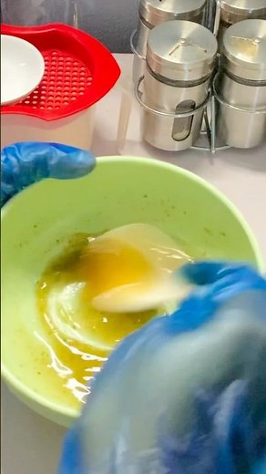 The Perfect Lemon Vinaigrette Recipe | Easy, Healthy & Delicious