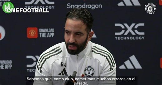 Entrenador del Manchester United responde a las críticas de Cristiano Ronaldo | OneFootball