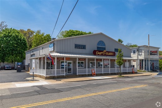 658 N Main St, Brockton, MA 02301 - Retail for Sale | LoopNet