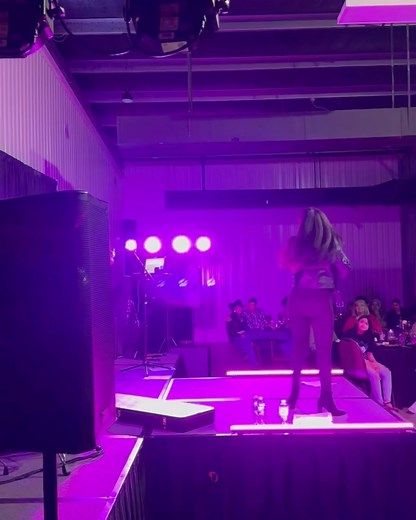 118 reactions · 3 comments | Amanda Solis on TOUR✈️ Get ready photo...