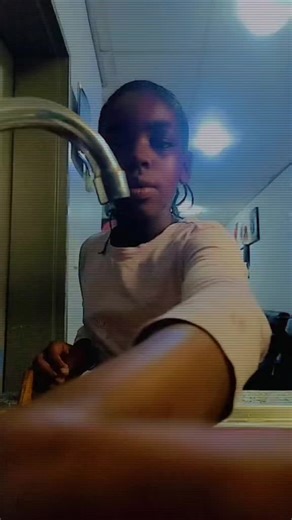 layla (@nanalayla10)’s videos with lush life - speed up 💓