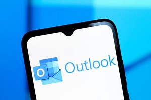 Microsoft down: Outlook goes down with users unable to access emails