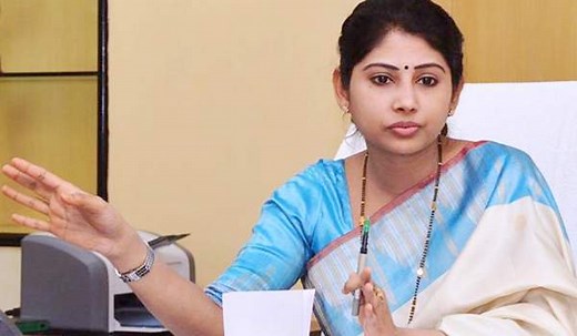 Smita Sabharwal Age, Caste, Husband, Family, Biography » StarsUnfolded