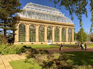🏗 🌴 We are recruiting a Project Manager on the landmark Edinburgh Biomes project, protecting global plant science and conservation through the restoration of the Garden’s A-listed historic Palm Houses, modernist Front Range and research houses. Reporting to our Head of Edinburgh Biomes Programme, you will work with internal colleagues, external consultants, contractors, and partners to support and co-ordinate the delivery of the programme works using construction management tools and technique