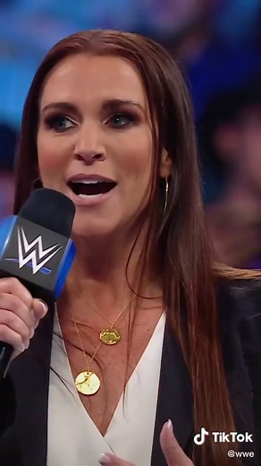 #StephanieMcMahon addresses the WWE Universe to kick off Friday Night #SmackDown!
