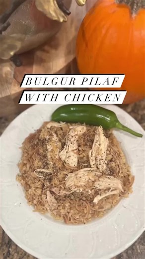 Bulgur Pilaf with Chicken is one of my favorite nostalgic dishes. Full recipe on my IG. Follow me for more! Thanks for watching! #chicken #bulgur #pilaf #pilav #burgul #comfortfood #foodie #chef #homecook #hyefeastla