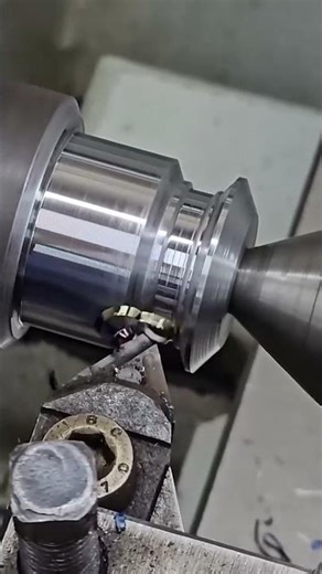 Lathe machine working process #works #machine