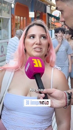 El Impacto on Instagram: "¿LOS ARGENTINOS SE CUIDAN A LA HORA DE TENER RELACIONES? Alerta por sífilis en Argentina: los casos vienen subiendo fuerte y ya hablan de un brote que preocupa a los especialistas. En 2025 se reportaron más de 55.000 casos (récord en 5 años) y el Boletín Epidemiológico Nacional viene marcando una tendencia ascendente sostenida. Y la pregunta incómoda es esta: ¿los argentinos se cuidan a la hora de tener relaciones? Salimos a preguntar si se cuidan… y esto nos respondier