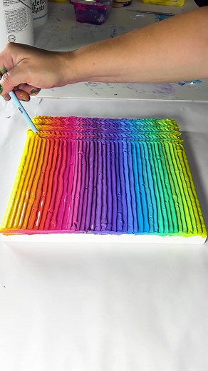 Stuff you can do with paint #acrylicpainting #art #satisfying