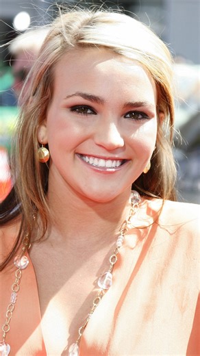 Teen pregnancy! The Zoey 101 controversy