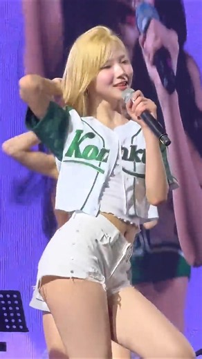 Hearts2Hearts JIWOO 'RUDE!' Fancam | 하츠투하츠 지우 직캠