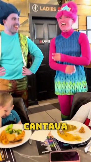 A REAÇÃO DELE AO PARABÉNS FOI LINDA...