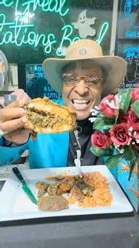These Stuffed Pork Chops in Gravy & flowers 💐 | Are for Every Woman Who Needs a Smile Today.. ❤️👻