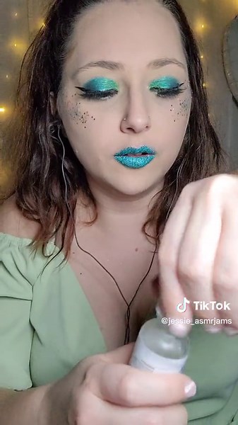 Replying to @.n3llyxd makeup with wrong props!! #makeup #wrongprop #wrongpropsasmr #makeupasmr #asmrmakeup #asmrjessie #asmrwrongprop #funny #silly #sillyasmr #asmrtrigger #asmrtriggers #trigger #asmr #asmrjes #jesasmr