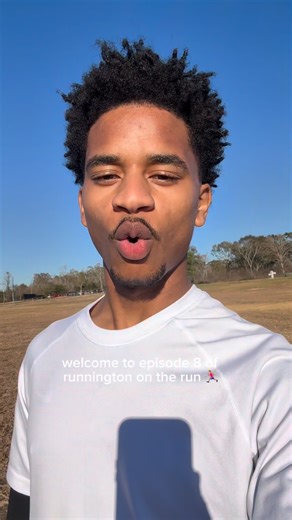 arrington on Instagram: "Showing up is the real workout 😭 Runnington on the Run — Episode 8 Top: @fableticsmen Pants: @nike Shoes: @nikerunning Beverage: @redbullusa #runningtonontherun #running #dailygrind #mentalfitness"