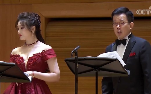 歌剧《茶花女》华尔兹圆舞曲： Act one Valzer: "Che e cio?" “什么声音？”王丛丛 石倚洁