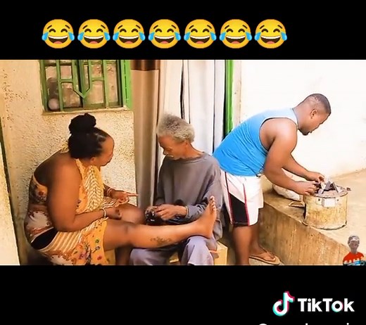 #rwandamovie #rwandacomedy #tiktokrwanda🇷🇼anduganda🇺🇬🇺🇬 #tiktokrwanda🇷🇼anduganda🇺🇬🇺🇬 #foryou #foryoupage #goviral #viral #trending #tiktok #burunditiktok🇧🇮 #rwandafuuny666 @Suuna Ben kumbutikizi @Rwanda National Police @IAN BLUNDEL TADANO @rwanda movie @djritahxclussive2 @rwanda movie