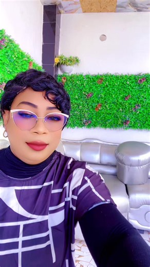 Elisa London Mamendiayesavon Traoré — Short Clip Tags & Credits