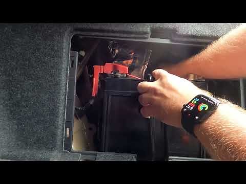 Toyota Avalon 2013-2018 12V Battery Replacement Part 3