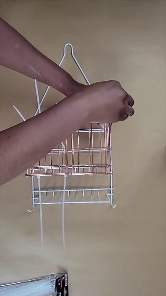 Grab a Dollar Store bathroom caddy for this BRILLIANT kitchen idea!