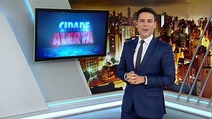 O Cidade Alerta está no ar! Acompanhe também pelo link: http://r7.com/VMC7 • Assista à programação da Record TV ao vivo também pelo link:http://recordtv.r7.com/ao-vivo/aovivo-06042017 #QueremosContinuarComVC #CidadeAlerta | Cidade Alerta