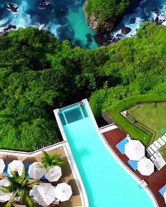 The Edge Resort In Bali, Indonesia 😍 📷 Thiago.lopez | Bucket List Travels