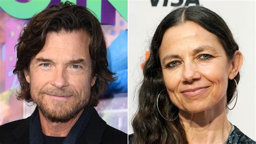 Jason Bateman makes a rare comment about his sister Justine Bateman