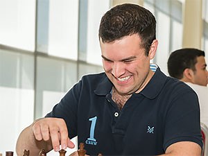 British Championship: Hawkins leads, rivals closer