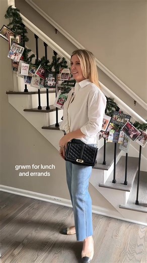 One of the easiest combos with my new favorite jeans that will be on repeat this year from @Oliver Logan #fyp #grwm #denim #classic #whattowear