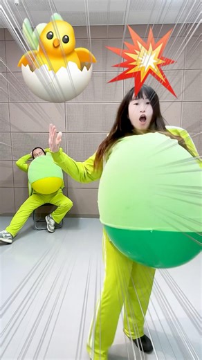 GOLDEN HUNTR/X Balloon Popping Dance Challenge 198 I tried dancing in a giant balloon suit #Short...