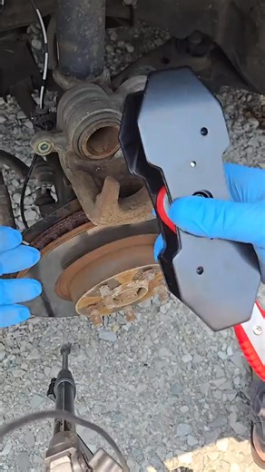 2.5K reactions · 377 shares | Reset your brake calipers and pistons with ease using our brake caliper press!  designed for single, dual, and quad-piston calipers, this tool ensures even force distribution and smooth operation. perfect for car, truck, and commercial vehicles!️ Shop now  https://t.site/47rR2mL | Imagnaryto&XP | Facebook