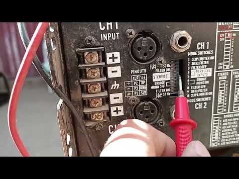 PUENTEAR LOS DOS CANALES DE LA QSC 5050 AMPLIFICADOR O PODER