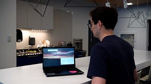 Understanding the Changes in Mitochondrial Morphology through Dynamic and Three-dimensional Fluorescence Micrographs